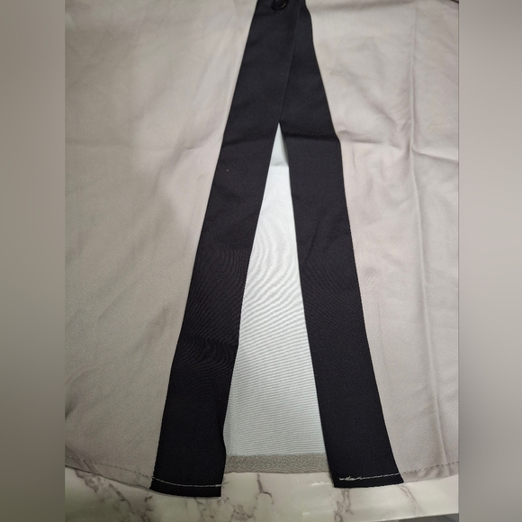 Elegant Black and Gray Floral Dress - Picture 7 of 7